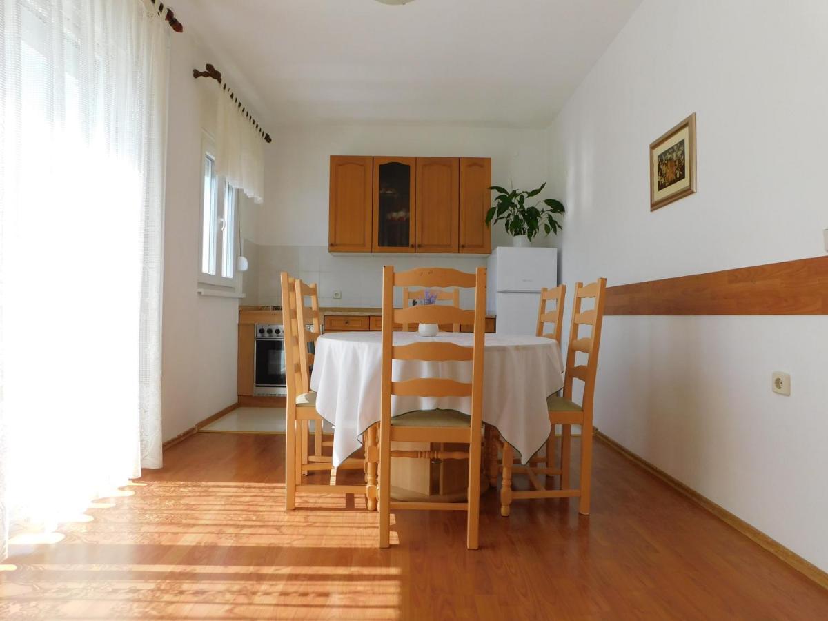 Apartmani Salus Pag Town Extérieur photo
