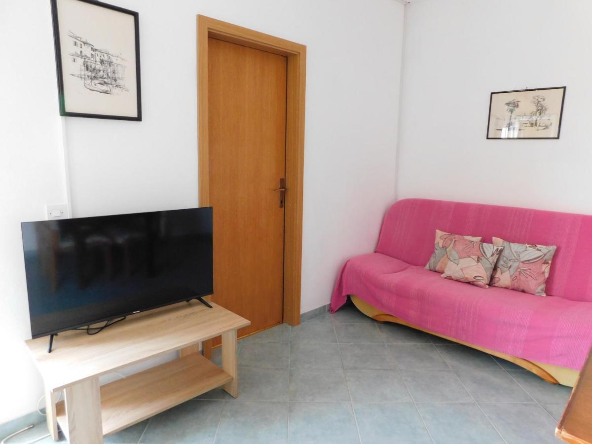 Apartmani Salus Pag Town Extérieur photo