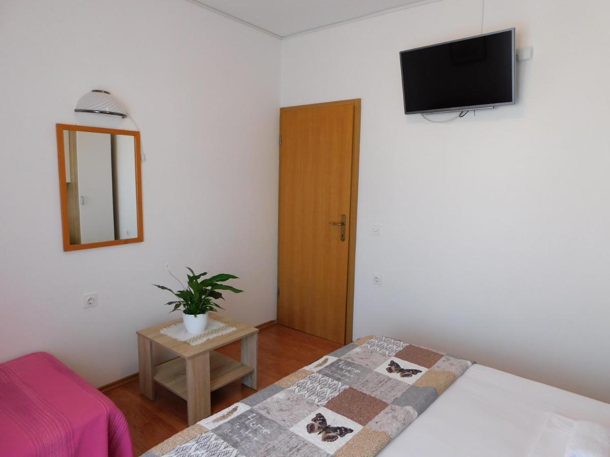 Apartmani Salus Pag Town Extérieur photo