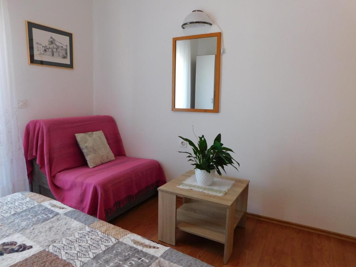 Apartmani Salus Pag Town Extérieur photo