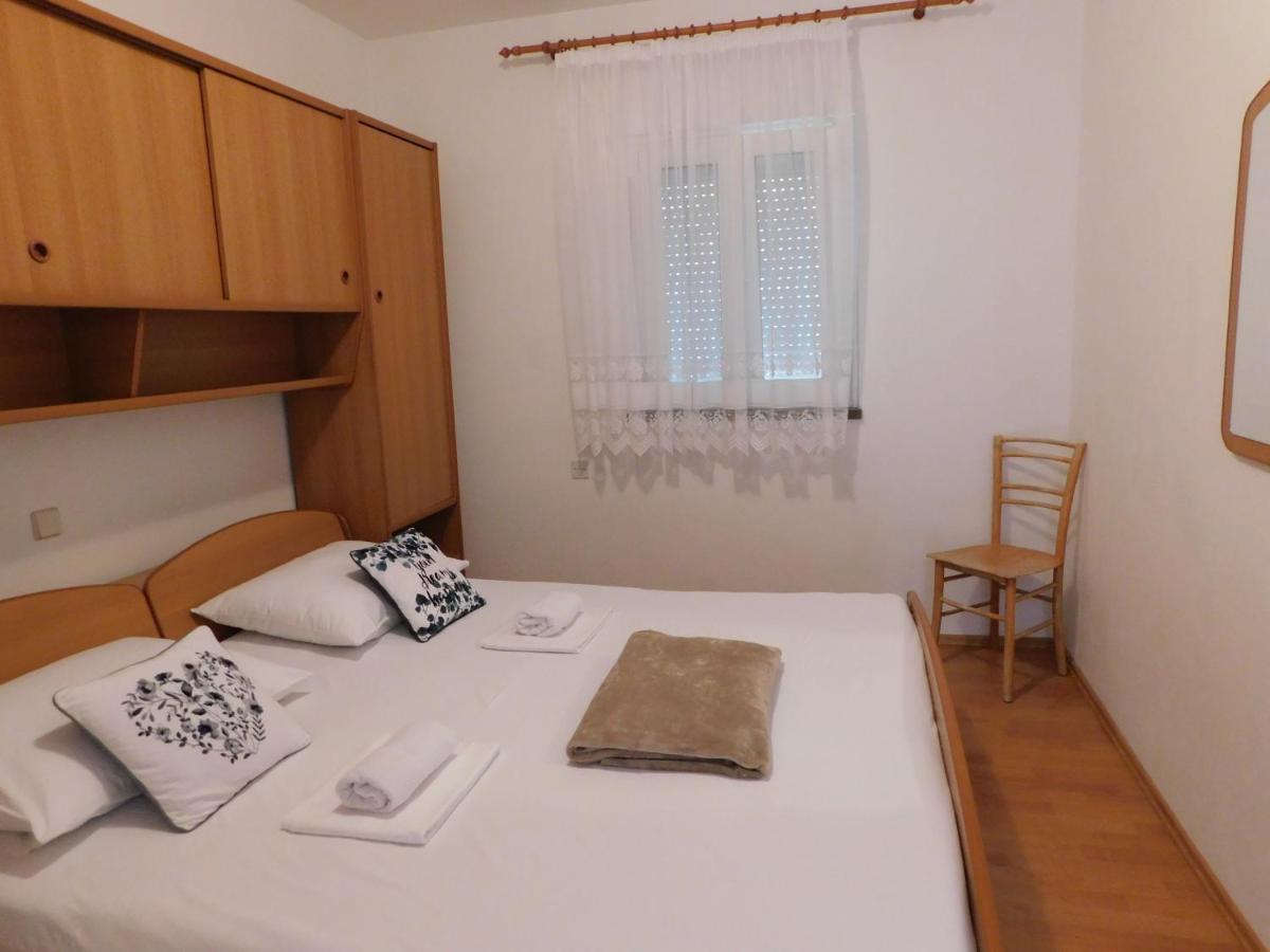 Apartmani Salus Pag Town Extérieur photo