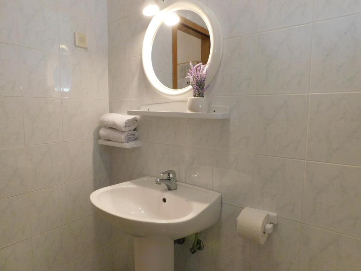 Apartmani Salus Pag Town Extérieur photo