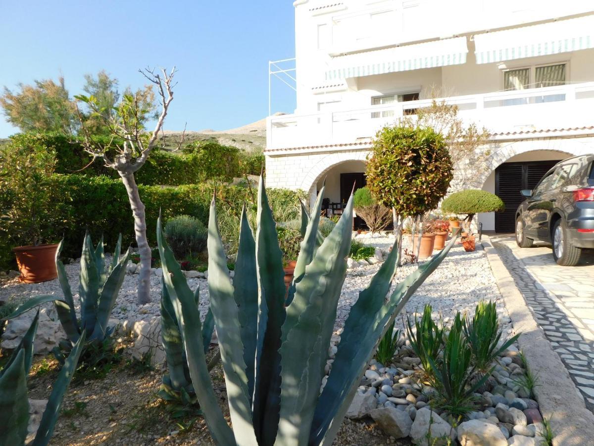 Apartmani Salus Pag Town Extérieur photo